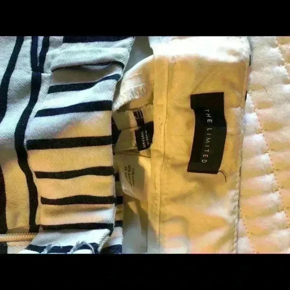 ❤️ 3 for $30 Limited striped capri pants - Picture 3 of 4